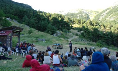 Le spectacle Le Sens de la Pente en résidence à la Tour de Borne